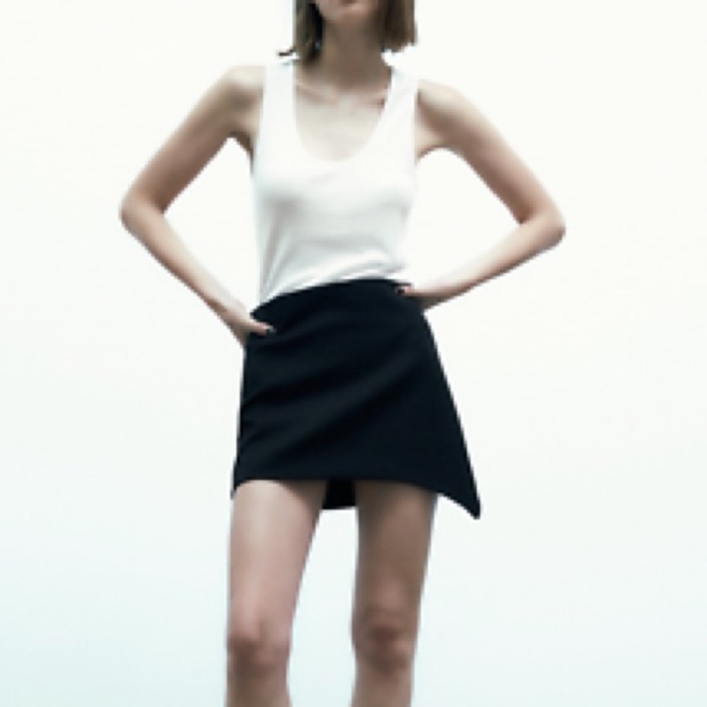 NWT Zara Black Mini Skirt